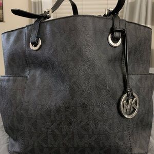 Kors Michael kors jet set tote